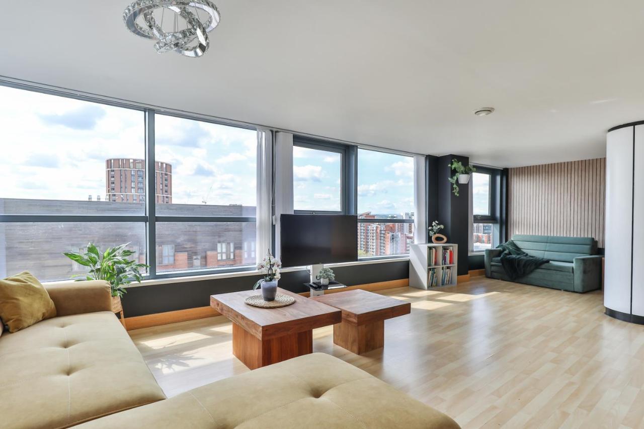 Leeds Most Stunning Penthouse! - Sleeps 8 Apartment Bagian luar foto