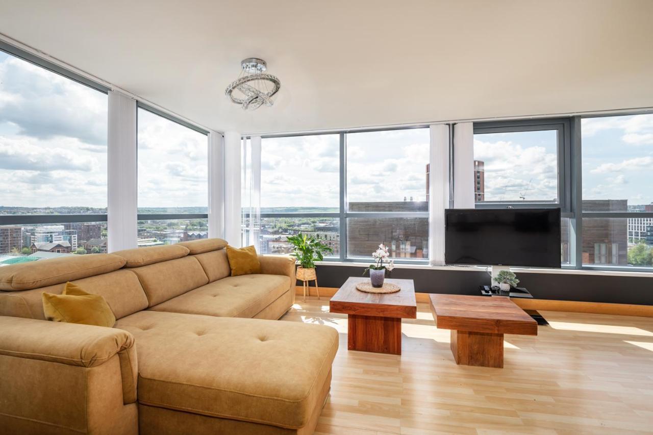 Leeds Most Stunning Penthouse! - Sleeps 8 Apartment Bagian luar foto