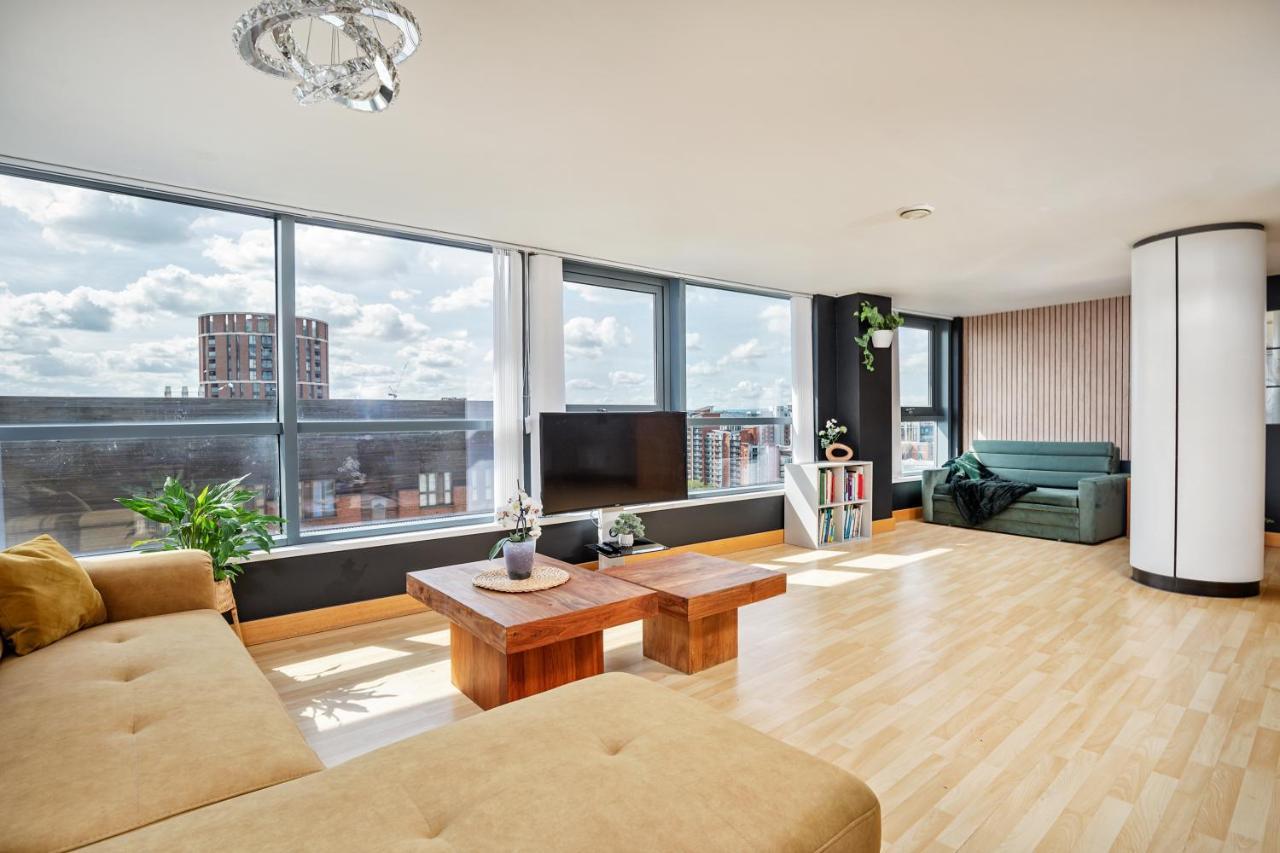 Leeds Most Stunning Penthouse! - Sleeps 8 Apartment Bagian luar foto