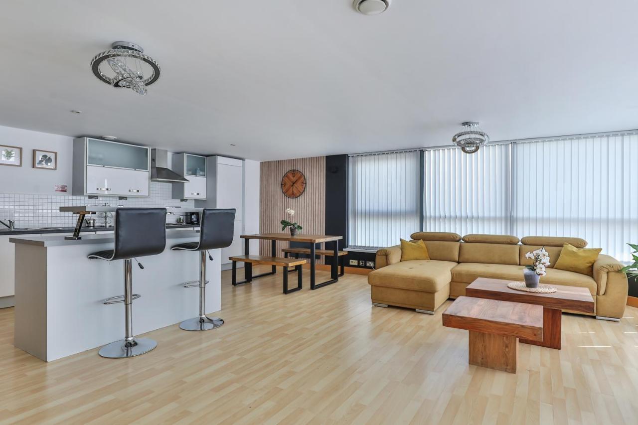 Leeds Most Stunning Penthouse! - Sleeps 8 Apartment Bagian luar foto
