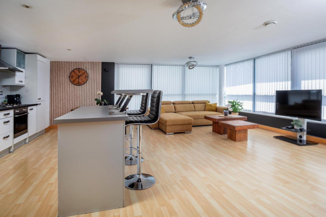 Leeds Most Stunning Penthouse! - Sleeps 8 Apartment Bagian luar foto