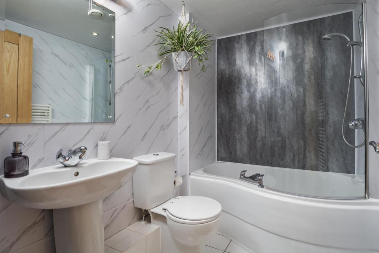 Leeds Most Stunning Penthouse! - Sleeps 8 Apartment Bagian luar foto