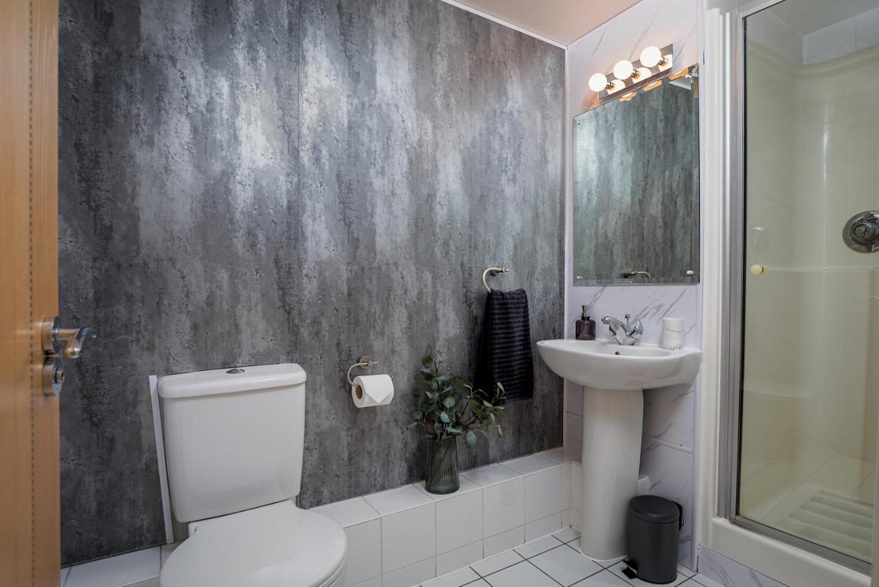 Leeds Most Stunning Penthouse! - Sleeps 8 Apartment Bagian luar foto