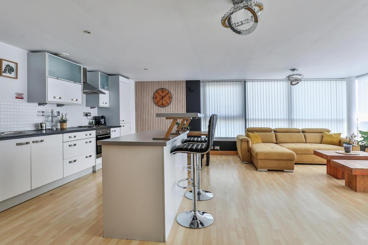 Leeds Most Stunning Penthouse! - Sleeps 8 Apartment Bagian luar foto
