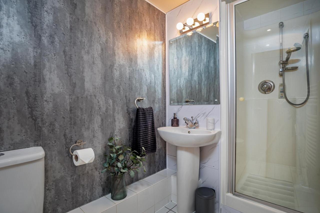 Leeds Most Stunning Penthouse! - Sleeps 8 Apartment Bagian luar foto